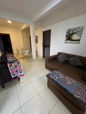 Departamento Amoblado en Barrio Los Laureles
